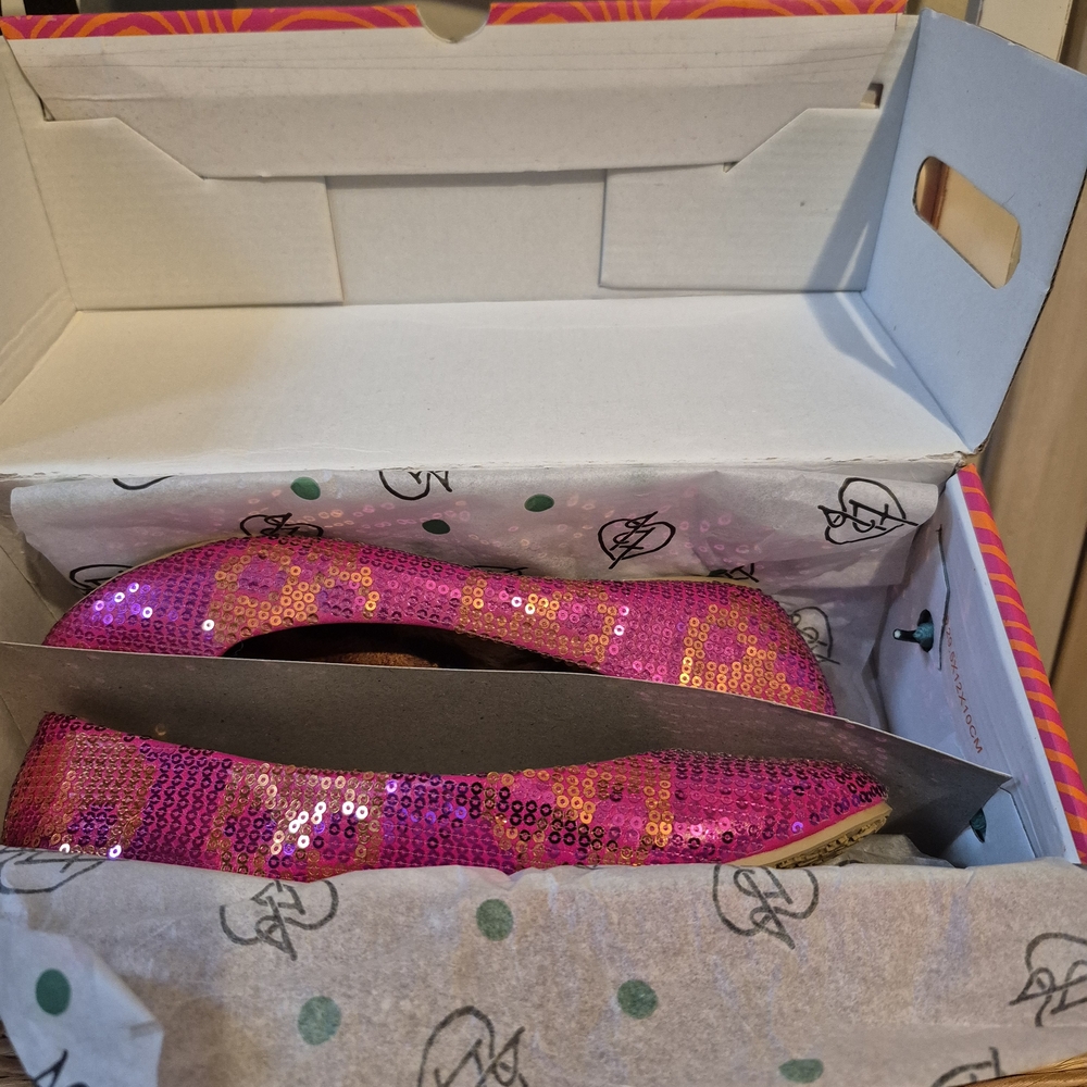 Iron Fist Fuchsia Sequin Flats - Picture 6 of 8